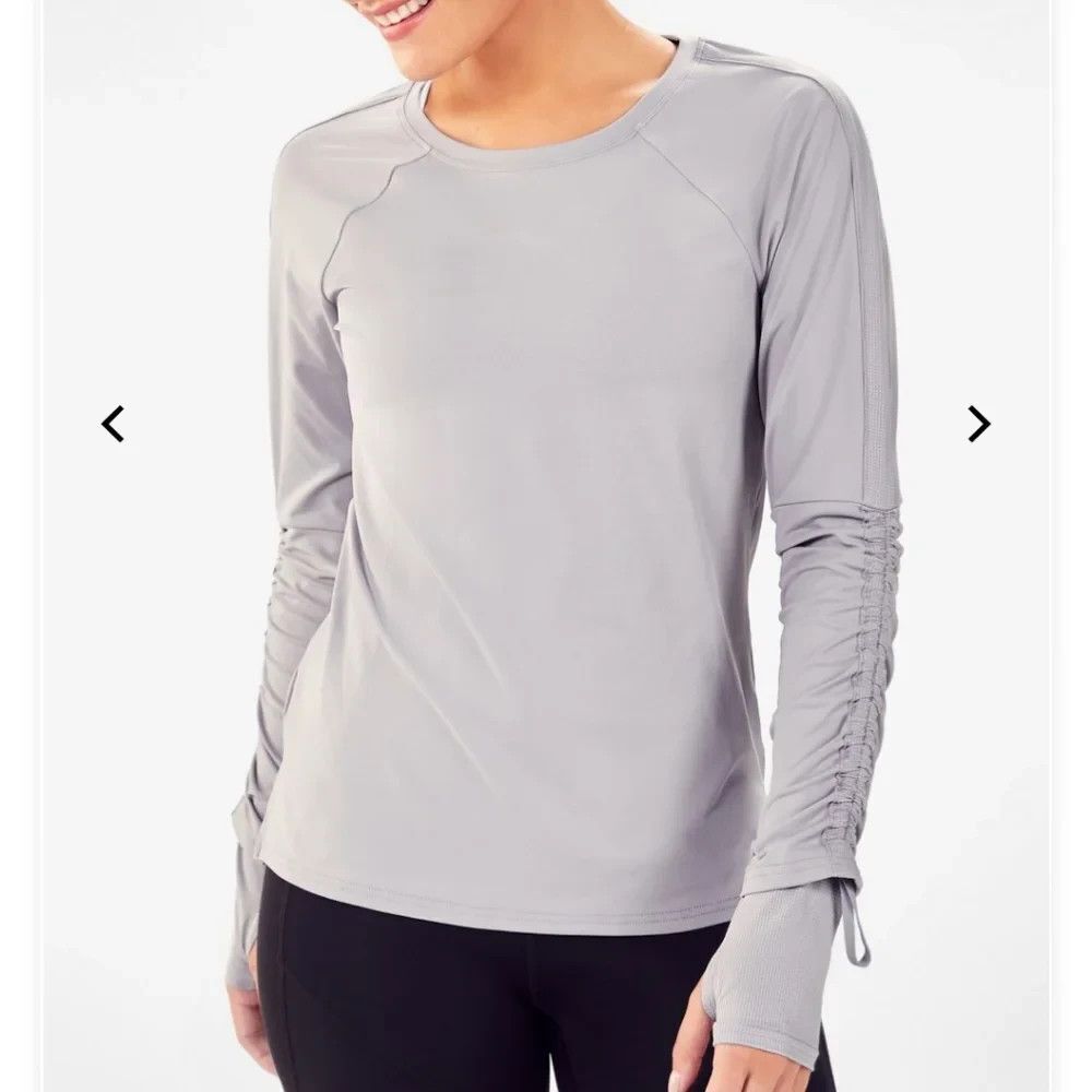 Fabletics Size Large Cashel Adjustable Long Sleeve Top Gray Cinch Sleeve NWT $50